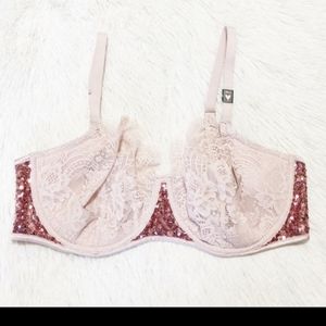 VICTORIA  SECRET BRA
